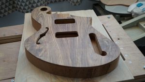Lightwight Guittar Thunderchild Veloce custom guitar - Rare Wild Local Salvaged Rosewood - The making of pic